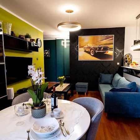 Torre Verona Apartment - 70M2, Terrace, Garage 크라쿠프 외부 사진